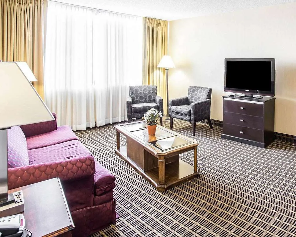 Clarion Hotel Denver Central